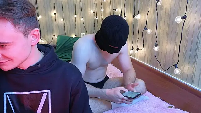 Snapshot of michael_sexdevil chatting on 10-12-25, 07:35 michael sexdevil online show from 10-12-25, 07:35