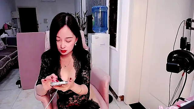 SSSniang- online show from 03-19-25, 12:01