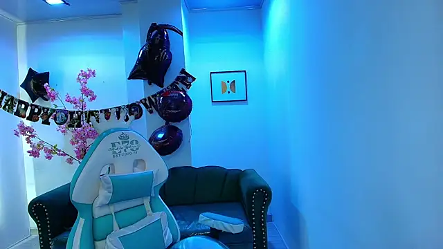 Arianna sweeet online show from 10-30-25, 04:03