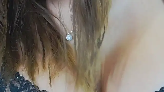 Snapshot of Dr_Barbie chatting on 01-15-25, 06:22 Dr Barbie online show from 01-15-25, 06:22