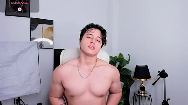 Thom Ohtani online show from 03-08-25, 03:13