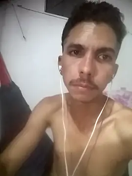 MagrinhoSaradoo online show from 02-05-25, 06:02