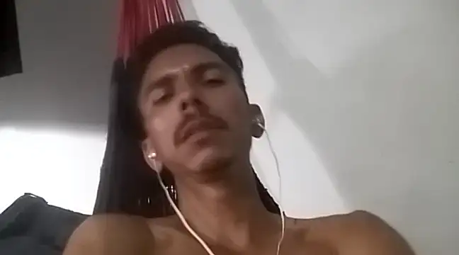 MagrinhoSaradoo online show from 02-20-25, 06:06