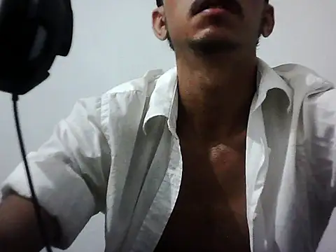 MagrinhoSaradoo online show from 12-14-25, 09:03