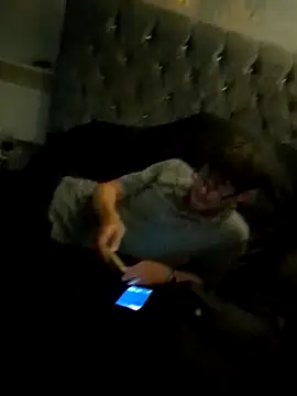 Snapshot of ImogenBrooke chatting on 10-28-25, 02:37 ImogenBrooke online show from 10-28-25, 02:37