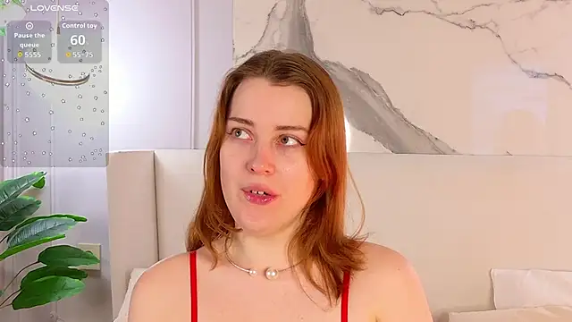 Snapshot of EllieGarson chatting on 02-12-26, 05:08 EllieGarson online show from 02-12-26, 05:08