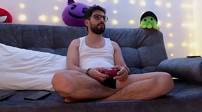 Snapshot of ErickBrant chatting on 02-07-25, 02:19 ErickBrant online show from 02-07-25, 02:19