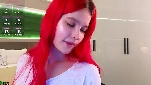 Rina Red online show from 01-17-26, 01:43