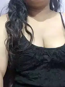 Snapshot of BigAssSarah chatting on 01-07-25, 10:08 BigAssSarah online show from 01-07-25, 10:08