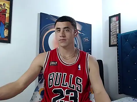 Cris steban1 online show from 02-15-26, 07:51