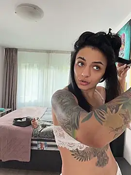 NNNoire online show from 04-13-26, 06:19