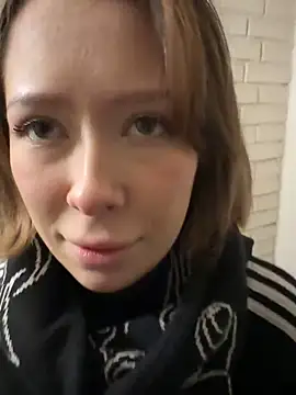 Snapshot of Alexandria_Balenciaga chatting on 01-24-25, 05:32 Alexandria Balenciaga online show from 01-24-25, 05:32