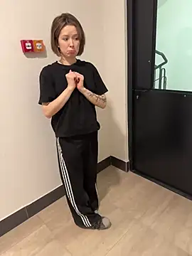 Snapshot of Alexandria_Balenciaga chatting on 02-23-25, 09:16 Alexandria Balenciaga online show from 02-23-25, 09:16