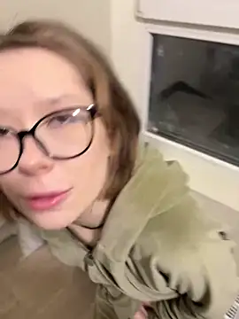 Snapshot of Alexandria_Balenciaga chatting on 03-15-25, 10:44 Alexandria Balenciaga online show from 03-15-25, 10:44