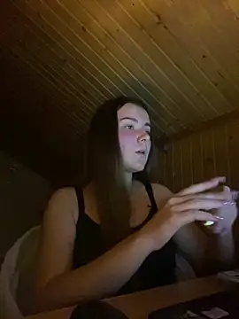 Snapshot of mewKate chatting on 01-31-25, 03:55 mewKate online show from 01-31-25, 03:55