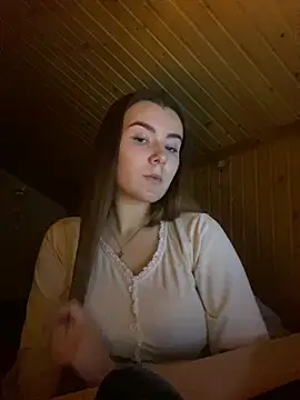 Snapshot of mewKate chatting on 02-03-25, 07:00 mewKate online show from 02-03-25, 07:00