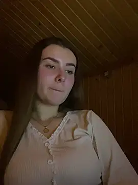 Snapshot of mewKate chatting on 02-16-25, 07:16 mewKate online show from 02-16-25, 07:16