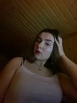 Snapshot of mewKate chatting on 03-02-25, 07:02 mewKate online show from 03-02-25, 07:02