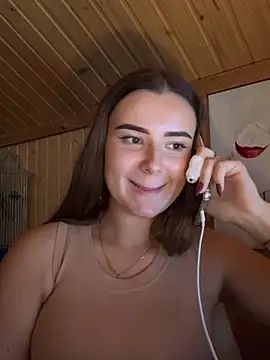 Snapshot of mewKate chatting on 09-21-25, 04:30 mewKate online show from 09-21-25, 04:30