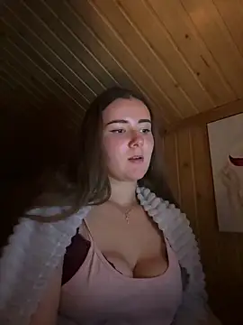 Snapshot of mewKate chatting on 09-28-25, 06:35 mewKate online show from 09-28-25, 06:35