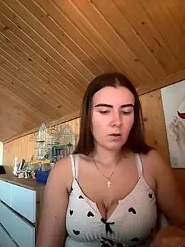 Snapshot of mewKate chatting on 11-01-25, 02:52 mewKate online show from 11-01-25, 02:52