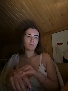 Snapshot of mewKate chatting on 11-15-25, 05:42 mewKate online show from 11-15-25, 05:42