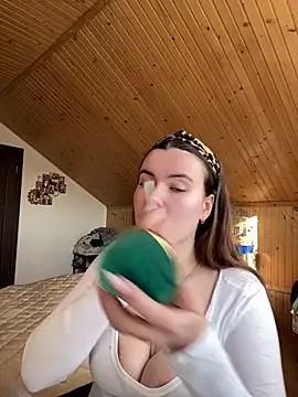 mewKate online show from 04-04-26, 03:09