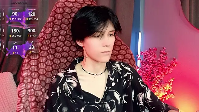 Snapshot of Hyeon_Jin chatting on 03-05-26, 10:44 Hyeon Jin online show from 03-05-26, 10:44