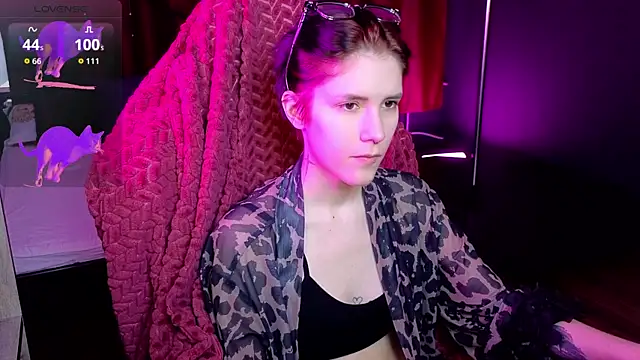 Snapshot of Hyeon_Jin chatting on 03-26-26, 11:16 Hyeon Jin online show from 03-26-26, 11:16