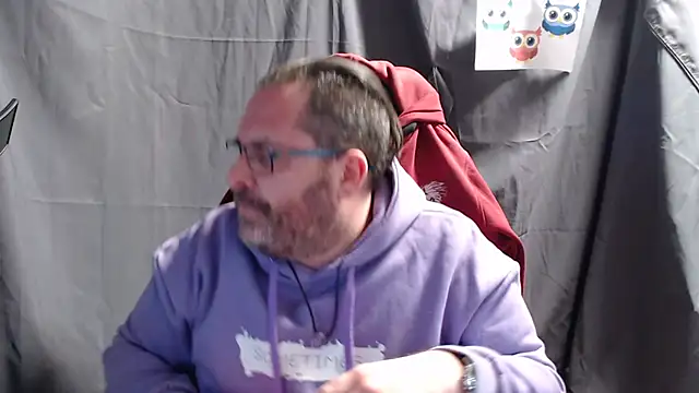 Snapshot of Streamlove77 chatting on 01-08-25, 02:46 Streamlove77 online show from 01-08-25, 02:46