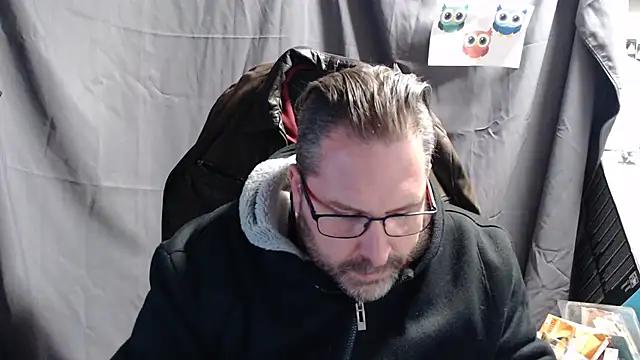 Snapshot of Streamlove77 chatting on 01-11-25, 02:25 Streamlove77 online show from 01-11-25, 02:25