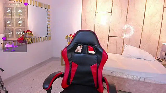 Snapshot of TylerBloom chatting on 12-02-25, 02:01 TylerBloom online show from 12-02-25, 02:01