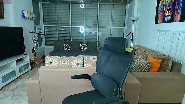 Snapshot of todddantes25 chatting on 11-28-25, 07:38 todddantes25 online show from 11-28-25, 07:38