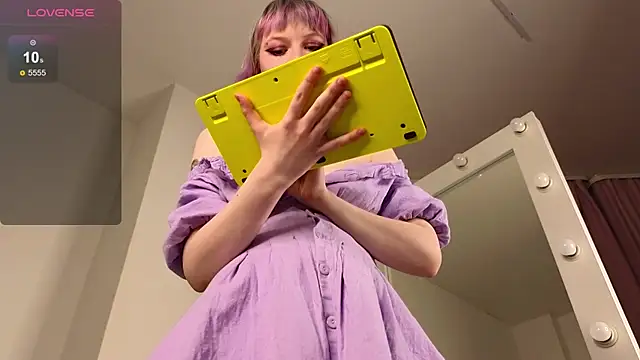 Snapshot of blue_nymph1 chatting on 03-13-25, 01:07 blue nymph1 online show from 03-13-25, 01:07