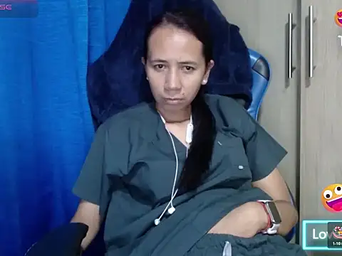 Danielagomez33 online show from 01-18-26, 01:53