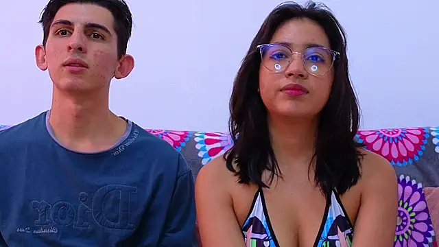 Ana and Leo online show from 02-07-25, 03:41