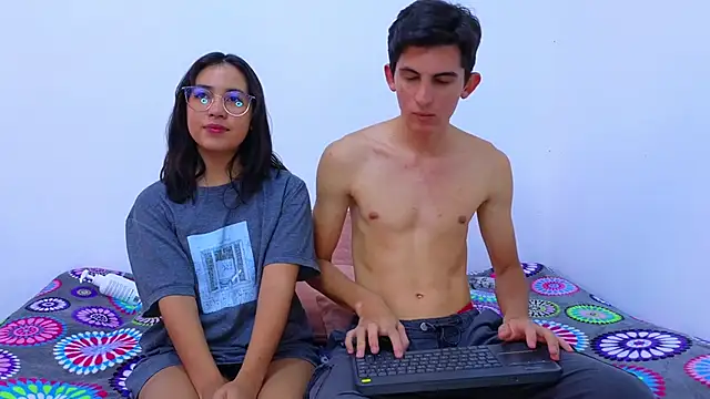 Ana and Leo online show from 02-24-25, 12:26