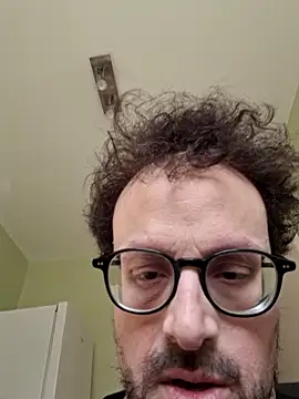 Snapshot of littlehairyman chatting on 03-07-25, 01:51 littlehairyman online show from 03-07-25, 01:51