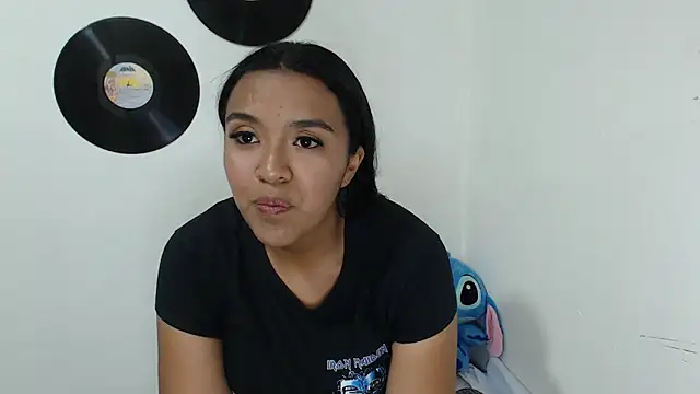 giselao online show from 02-26-25, 02:04