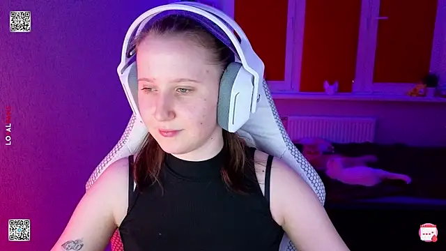 mon lola online show from 03-25-26, 05:30