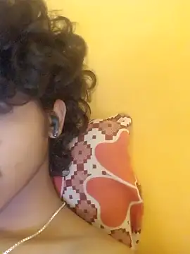 CosmicEmuu online show from 03-15-25, 11:51