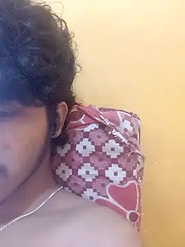 CosmicEmuu online show from 09-30-25, 06:29