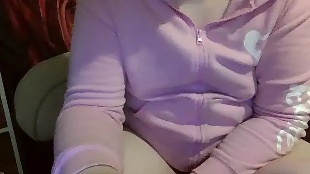 AverageRose online show from 07-17-26, 12:17