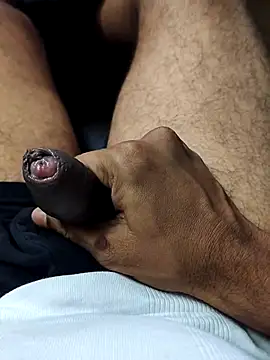 vannaaaa100 online show from 04-21-26, 01:50