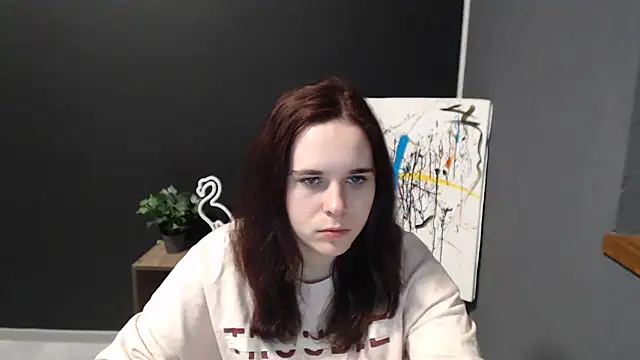 mini girly online show from 01-25-25, 08:42