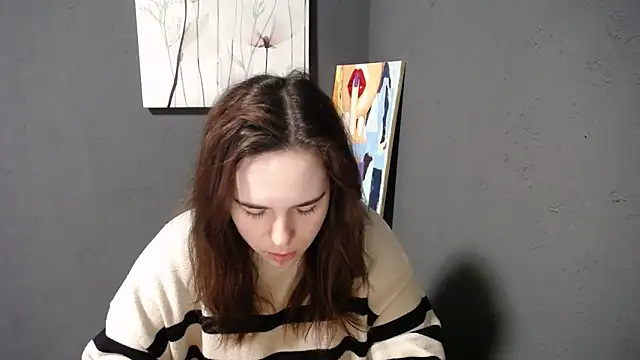 mini girly online show from 03-20-25, 07:25