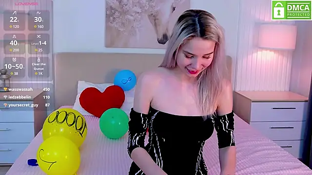 Emma plux online show from 02-25-25, 10:15