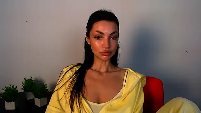 Snapshot of Lexi_Jous chatting on 05-21-26, 12:01 Lexi Jous online show from 05-21-26, 12:01