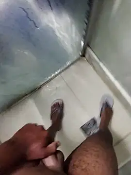 Snapshot of BR_master chatting on 02-13-26, 01:56 BR master online show from 02-13-26, 01:56