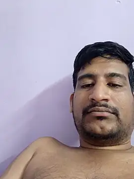 Snapshot of honeyrose765 chatting on 11-06-25, 07:48 honeyrose765 online show from 11-06-25, 07:48